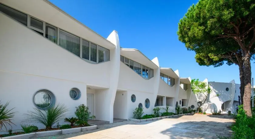 MY Hotel Residences - A106 - Image 1