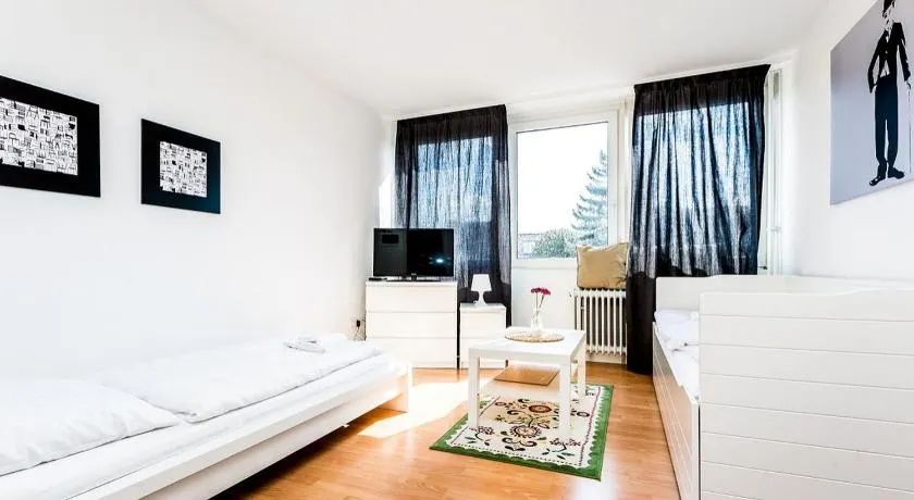 Budget Apartment Köln - Image 1