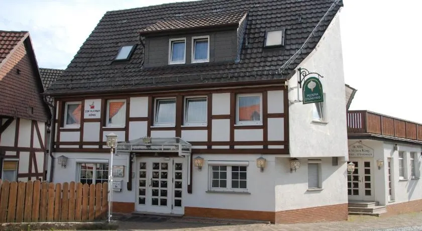 Hotel- Restaurant Zum Kleinen König - Image 1