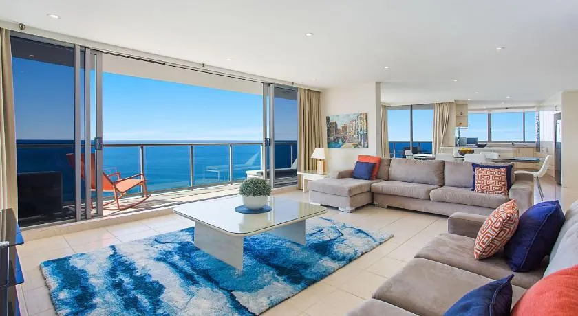 Peninsula Resort - Apartments by Gold Coast Holidays - Image 1