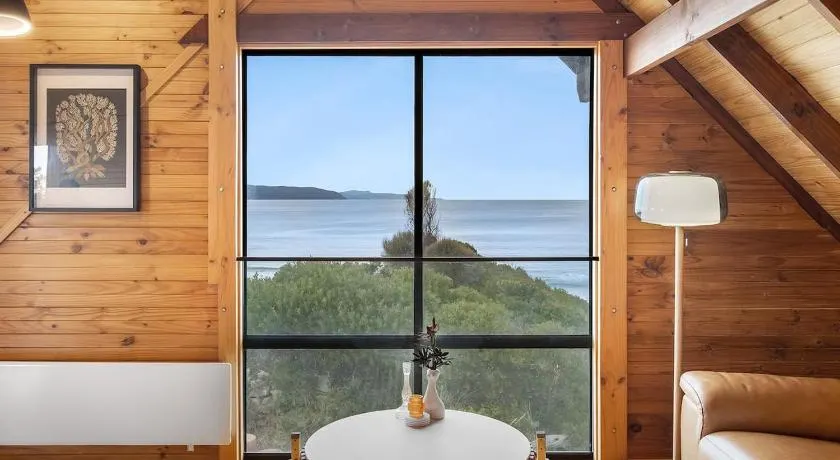 Beachfront Clifton Dunes - Image 1