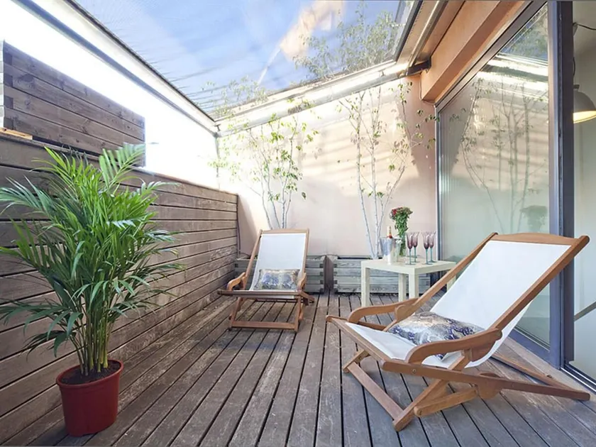 Apartment Barcelona Rentals - 3 bedroom penthouse with large terrace - Image 1