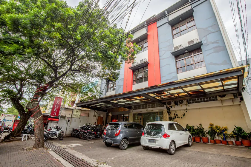 Hotel Asoka - Image 1