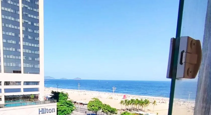 O Apartamento Copacabana Vista Mar quadra da praia, Rio de Janeiro continua Lindo! - Image 1