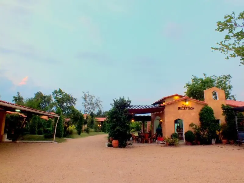Villa Tuscany Country Resort - Image 1