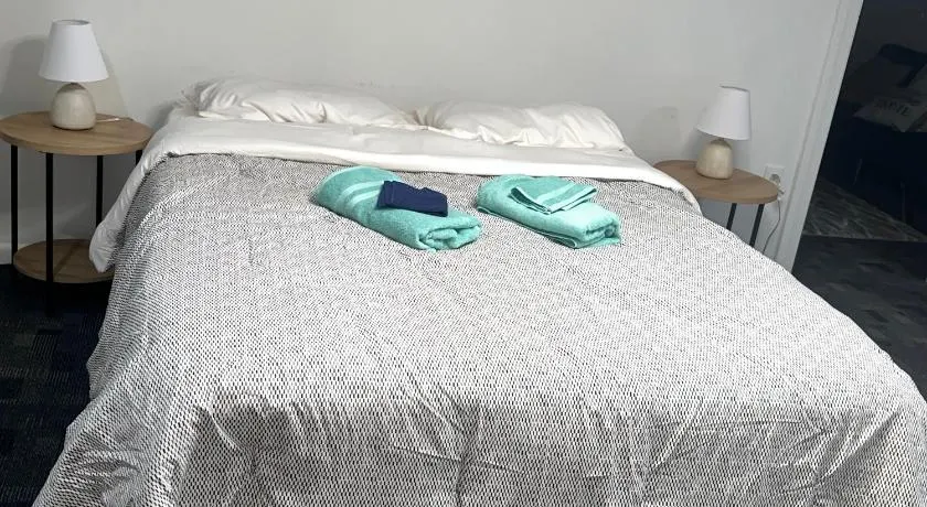 The Cozy Corner - Image 1