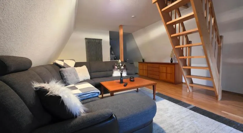 Atelierwohnung eines Fischers - Image 1
