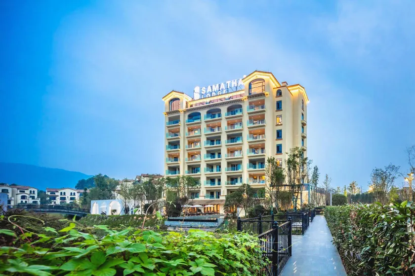 Emeishan Zhizhu Resort Hotel - Image 1