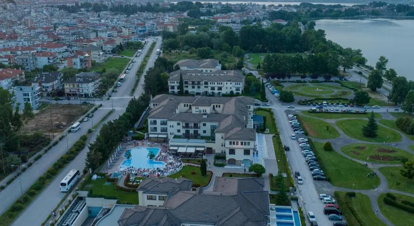 Hotel Du Lac Congress Center & Spa - Image 1