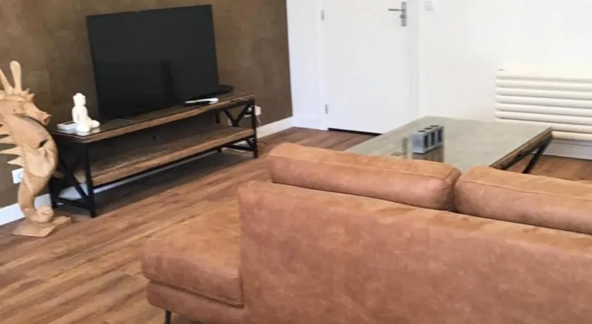Sas van Gent, luxe appartement in centrum - Image 1