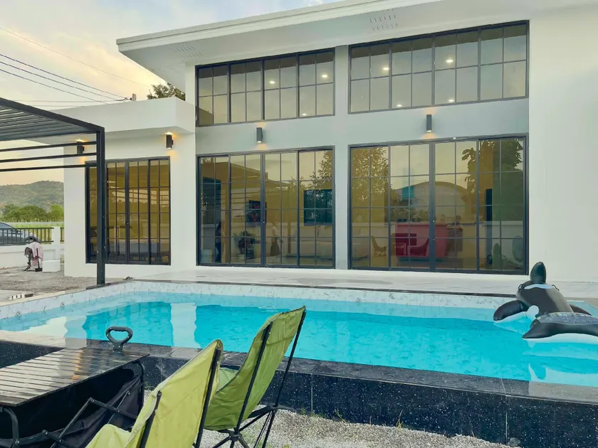 I Pool Villa Huahin - Image 1