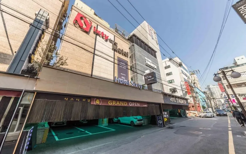 Sixty Hotel - Image 1
