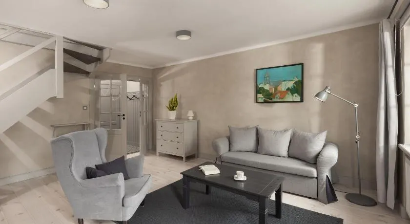 Poduszka Apartamenty Kamienica - Image 1
