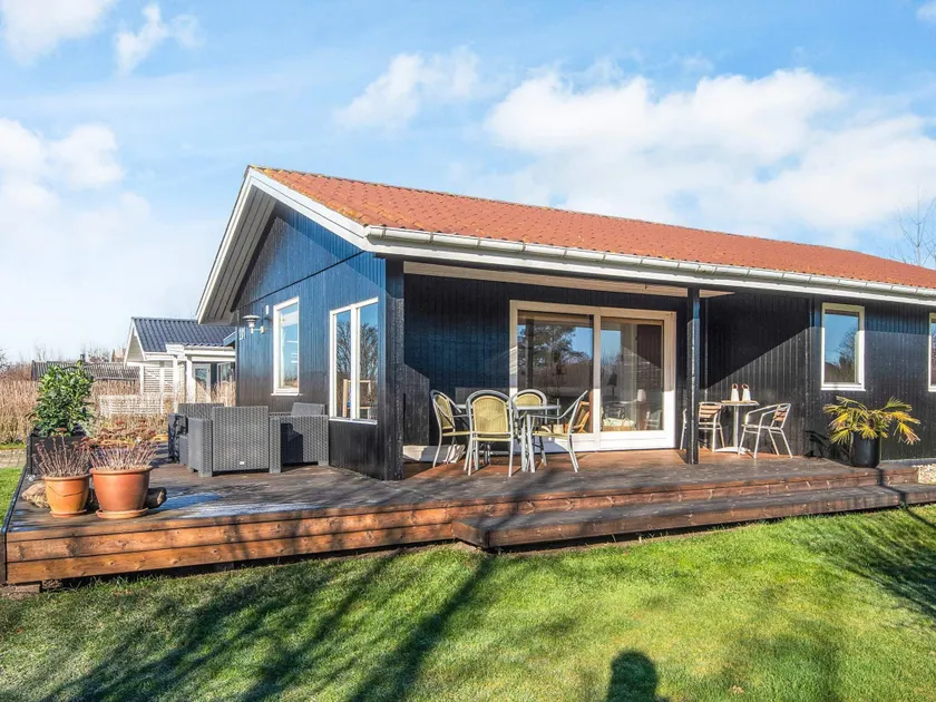 6 person holiday home in Juelsminde - Image 1