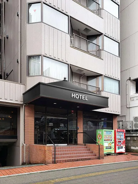 Hotel Sanko Takasaki - Image 1