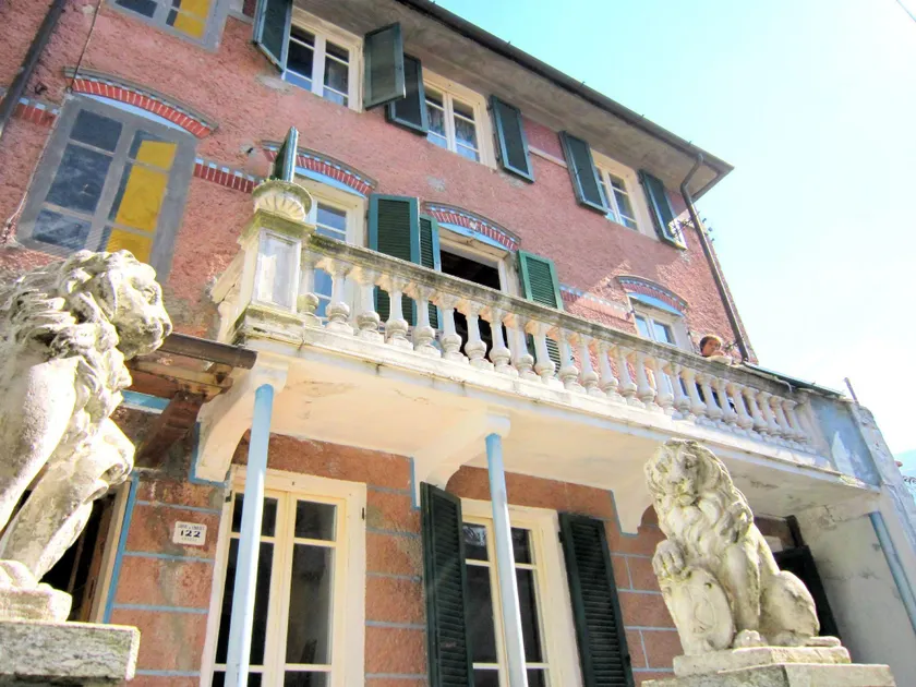 Charming Mansion in Casoli di Camaiore near Forest - Image 1