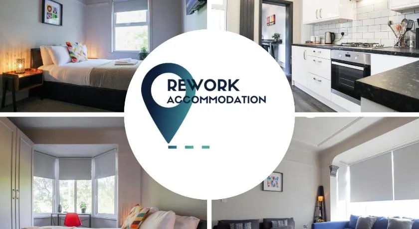 Parkside View Wallasey 5 bedroom 5 bathroom with on-street parking ideal for Groups Families or Contractors with vans by Rework Accommodation - Image 1