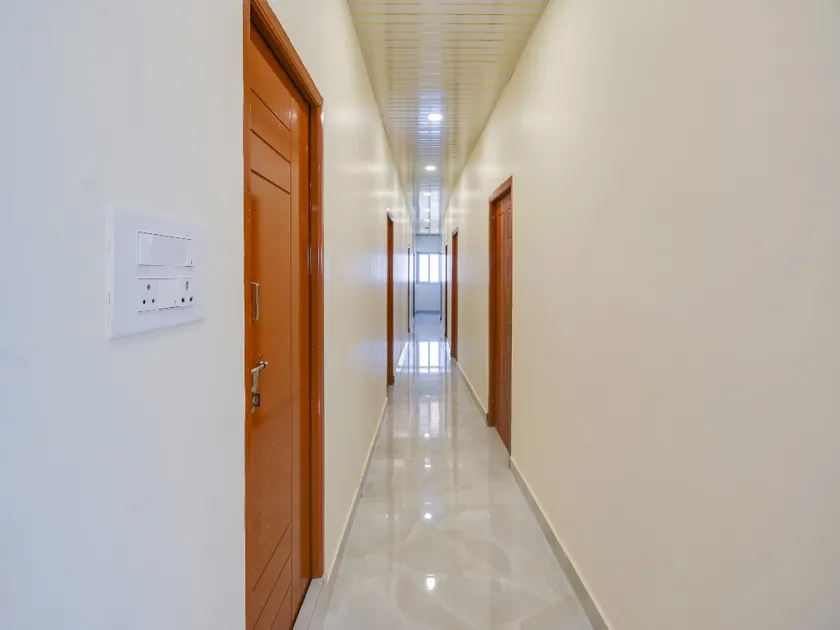 Hotel O GS Lodge - Image 1
