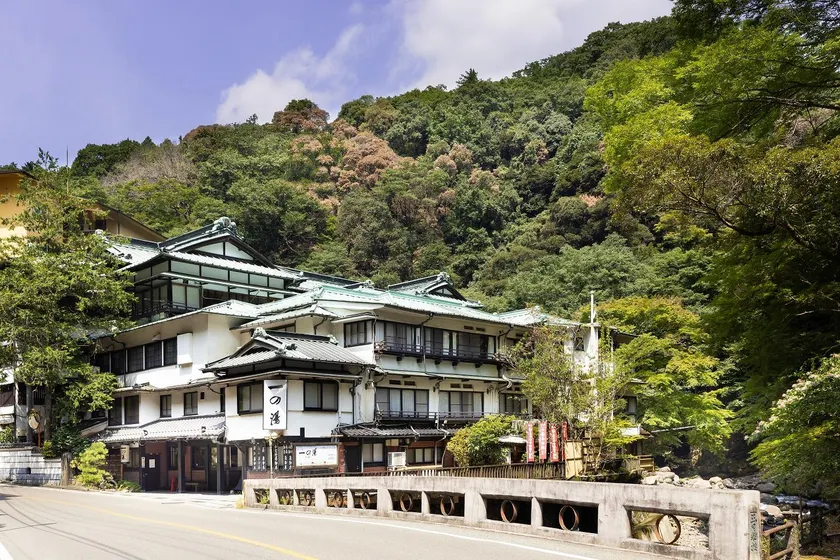 Ichinoyu Honkan - Image 1