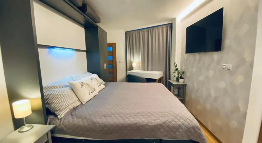 Cozy Apt Near Prague Castle - Image 1