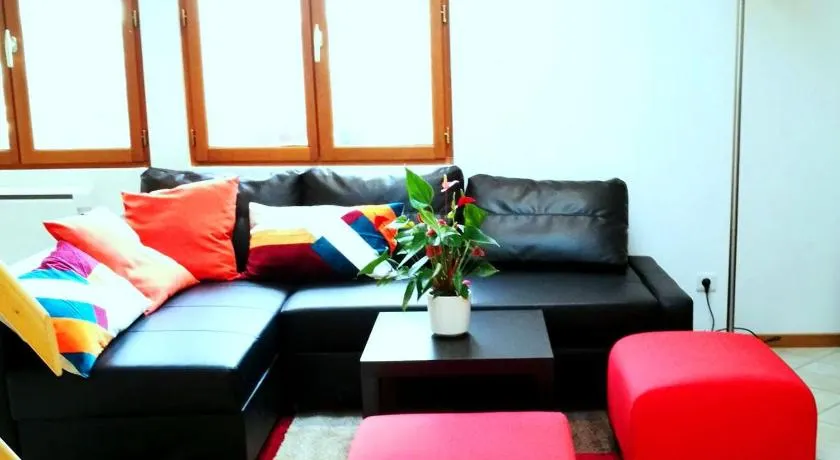 Cozy Villa close to CERN, Geneva Airport, UN - Image 1