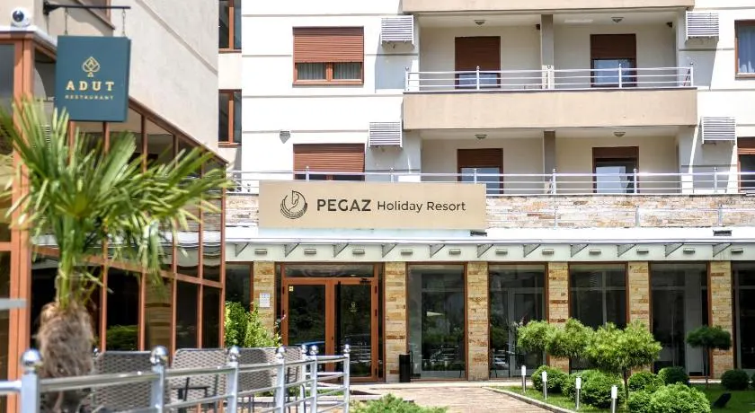 Pegaz Holiday Resort - Image 1