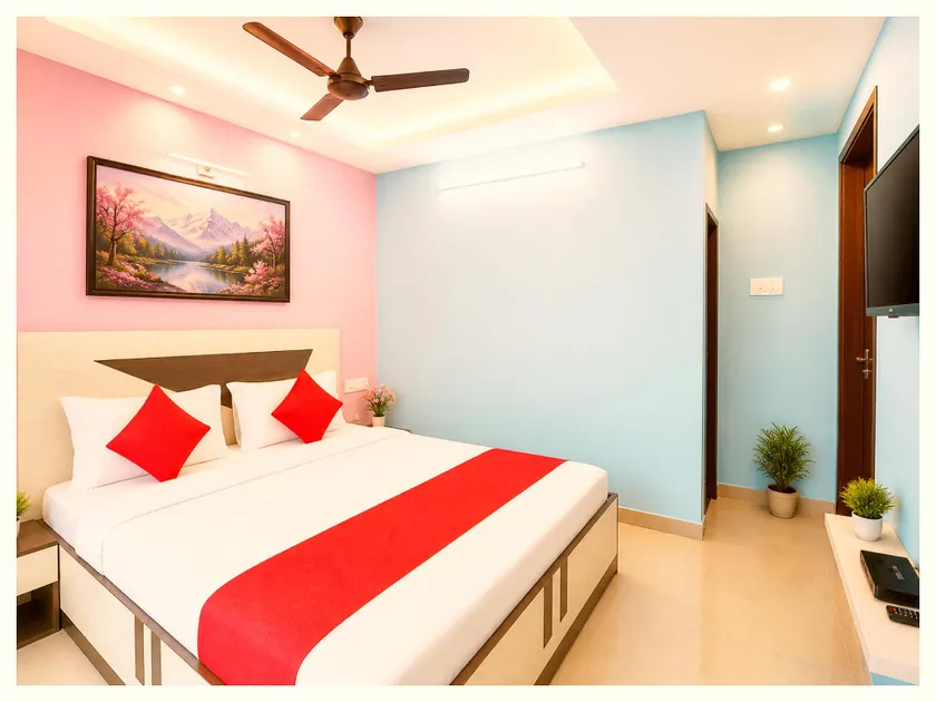 Goroomgo Chandra Bindu Swargadwar Golden Beach Puri - Image 1