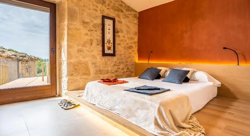 Hotel japonès Puigpinós - Image 1