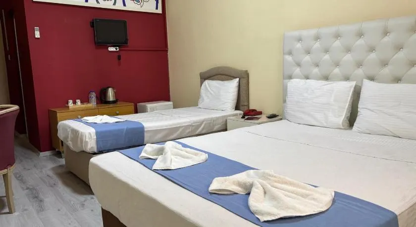 Elflora Otel - Image 1