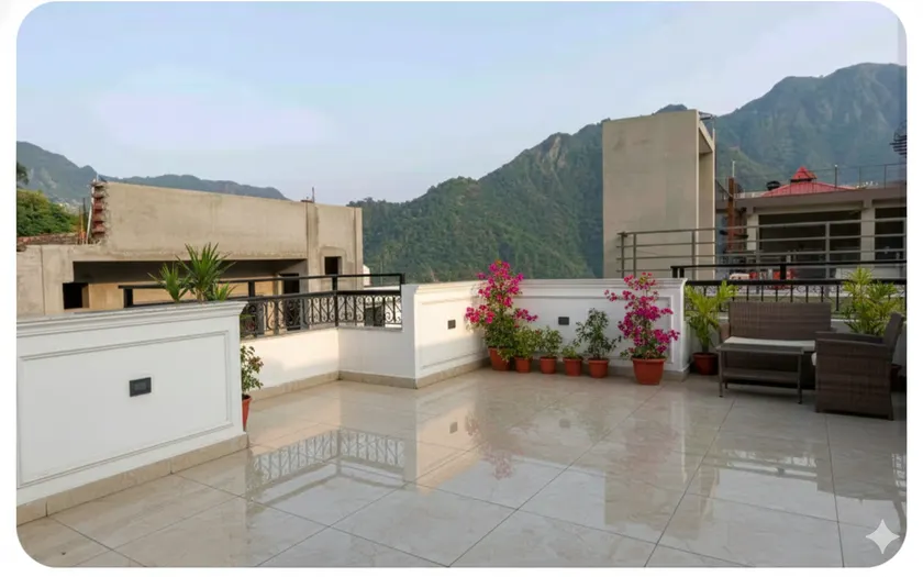 Luxury 2BHK Flat 2Baths Terrace  Lift Park Kitchen - Image 1