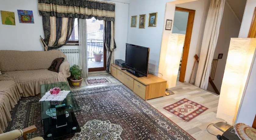 Guest House Fena - Image 1