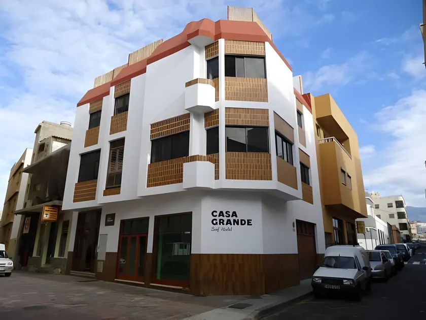 Casa Grande Surf Hostel - Image 1