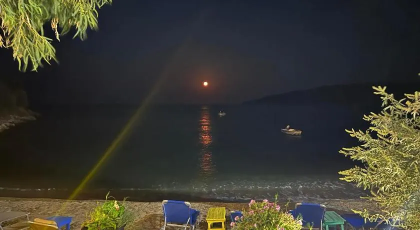Kamares Bay Escape - Image 1