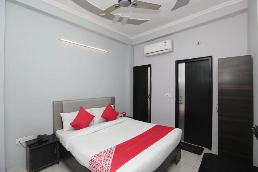 Hotel O Athithi - Image 1