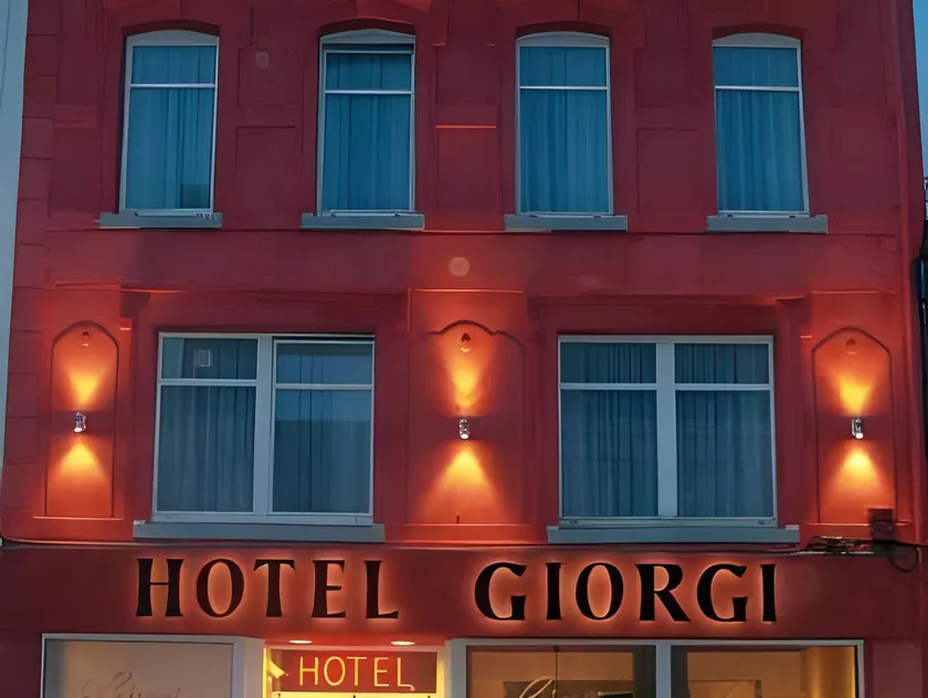 Hotel Giorgi - Bastogne Centre - Image 1