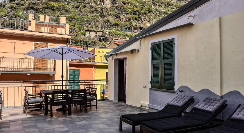 Luxury Apartments Manarola by Arbaspàa - Image 1