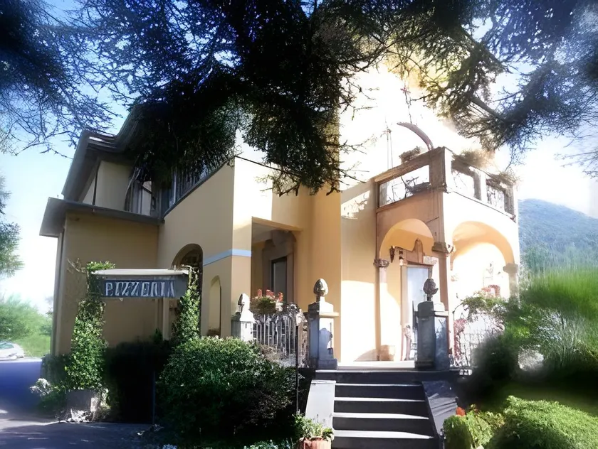 Alla Torretta - by Hotel Suisse - Image 1