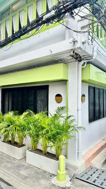 The Tangerine Guesthouse - Image 1