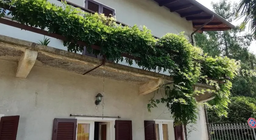Invorio La Corte - Image 1
