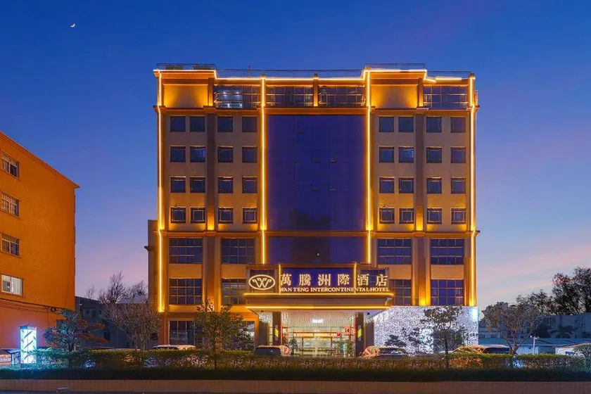 Wanteng Zhouji Hotel - Image 1