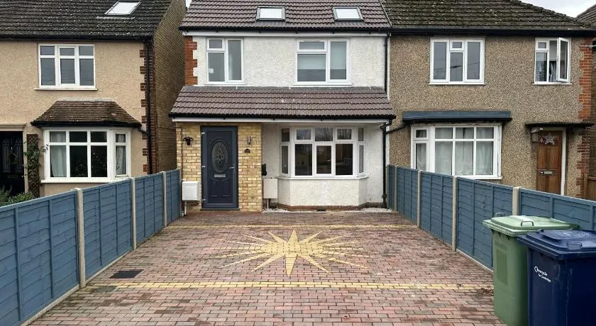 Sun Guest House Cambridge - Image 1