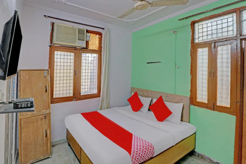 Hotel O Happy Homes - Image 1