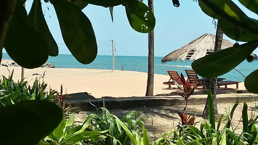 Aquarius Resort - Image 1