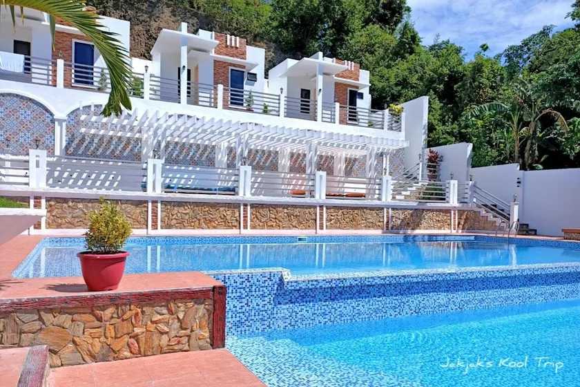 Private Homestay with Swimming Pool 20-50pax - Image 1