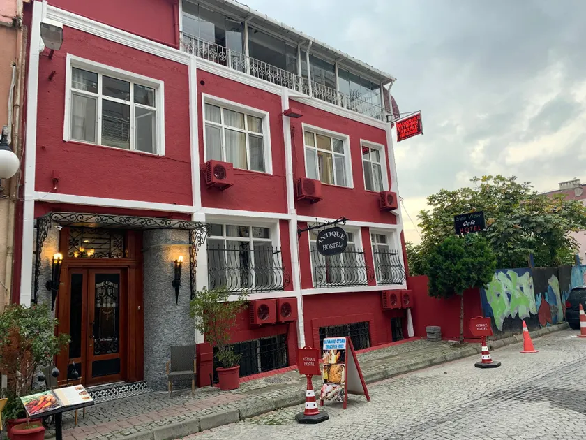 Antique Hostel - Image 1