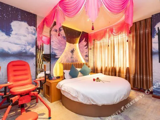 Zhongshan Baoyue Boutique Hotel (Xiaolan Town Baofeng Shopping Center) - Image 1