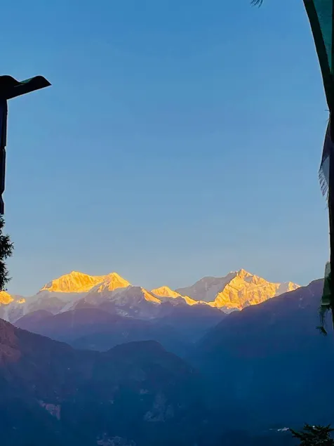 Walk in Himalayas - Image 1