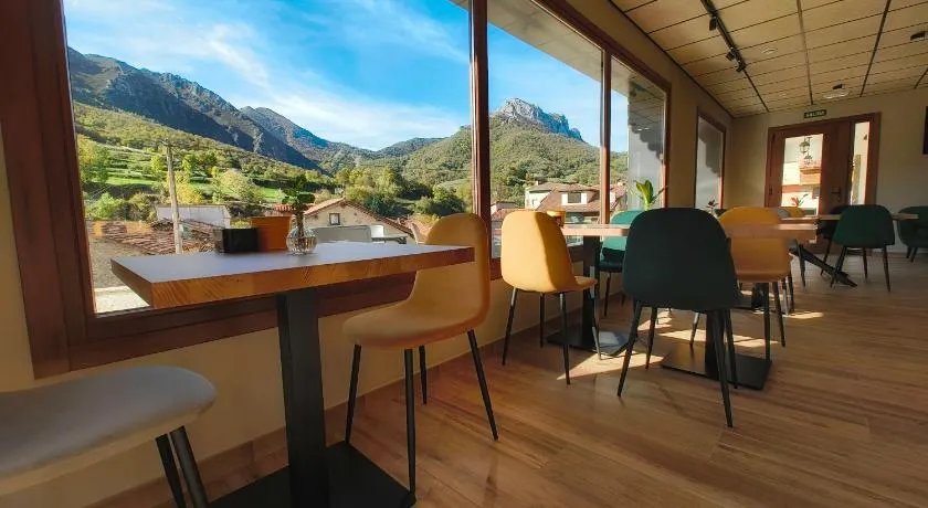 Casín hostel - Image 1