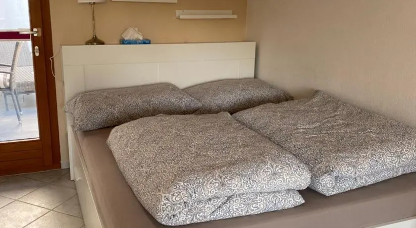Tierparkunterkunft - Image 1