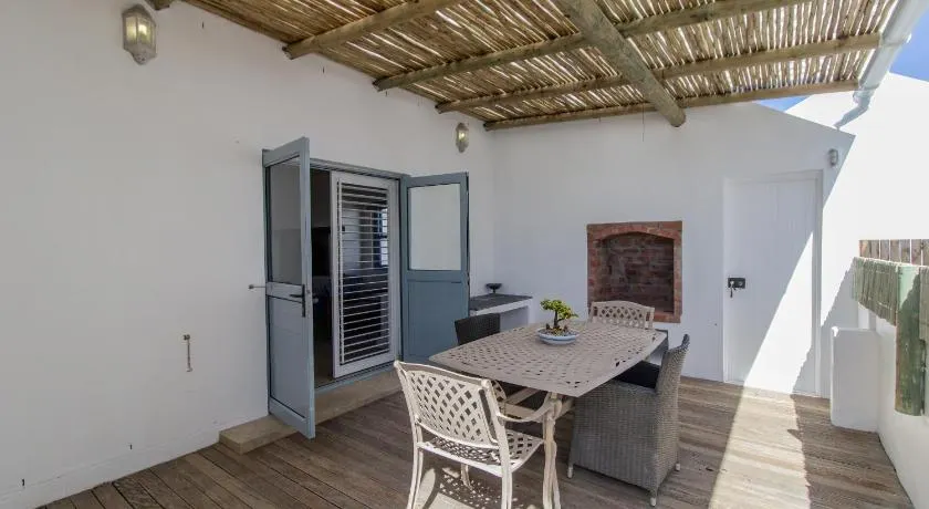 Milky Way Holiday Home - Image 1